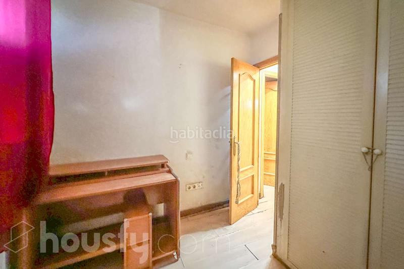 Foto 0ab32d60-ca9d-45ce-8b4a-0bb1a6239682. Piso en pasaje de hanchuelo . en Marroquina Madrid