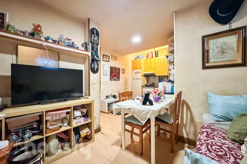 Foto f43426f0-6967-4885-8b4a-6b13ed2e1eb4. Piso en pasaje de hanchuelo . en Marroquina Madrid