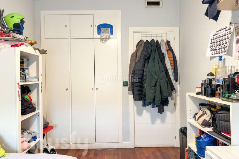 Foto d2490f5c-9a09-446b-a28c-54bf1e96d10b. Pis a cl. golondrina . a Aravaca Madrid