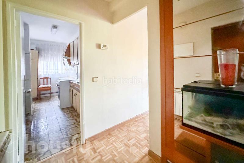 Foto 552fe465-40ef-4fd5-a589-b2707e23f35c. Appartamento in calle de illescas . in Aluche Madrid