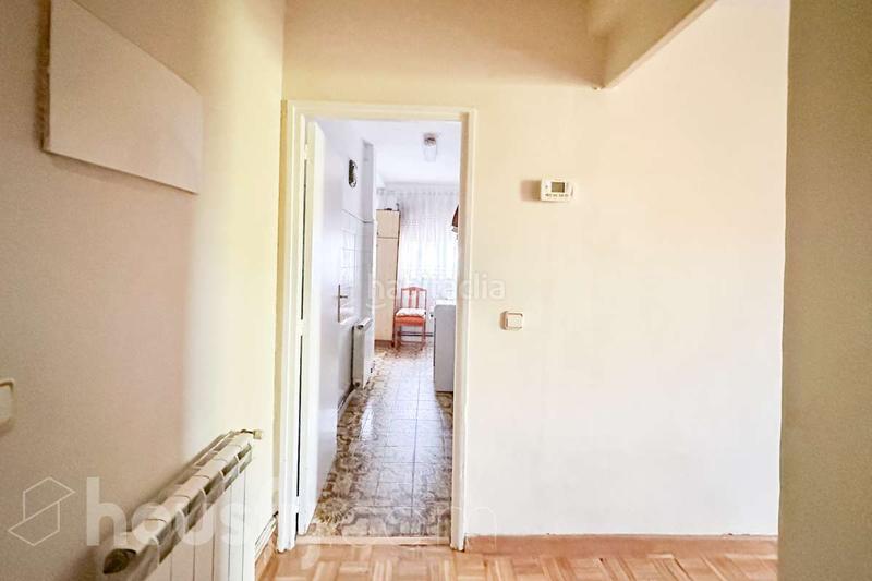 Foto 9025950c-dcd5-4f16-a5b0-bb0d216d8224. Appartement dans calle de illescas . dans Aluche Madrid