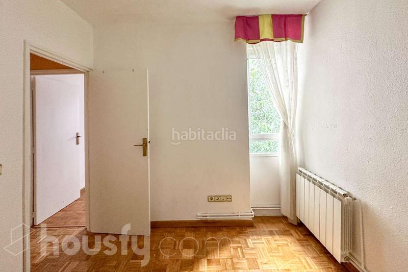 Foto 916abe5a-e48c-4d13-aef8-9642cfb2eec2. Appartement dans calle de illescas . dans Aluche Madrid