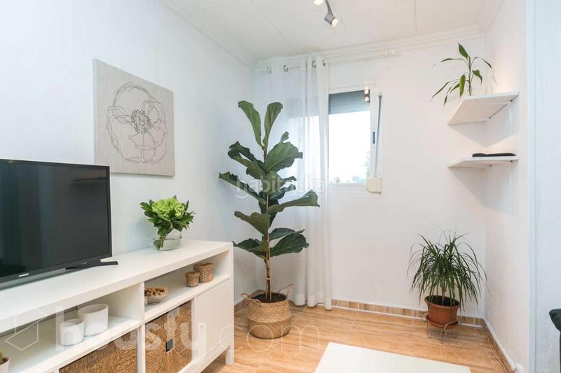 Foto 084b6bae-e124-4a0c-bf4c-2515170c0151. Appartement dans cl gasela . dans La Guineueta Barcelona