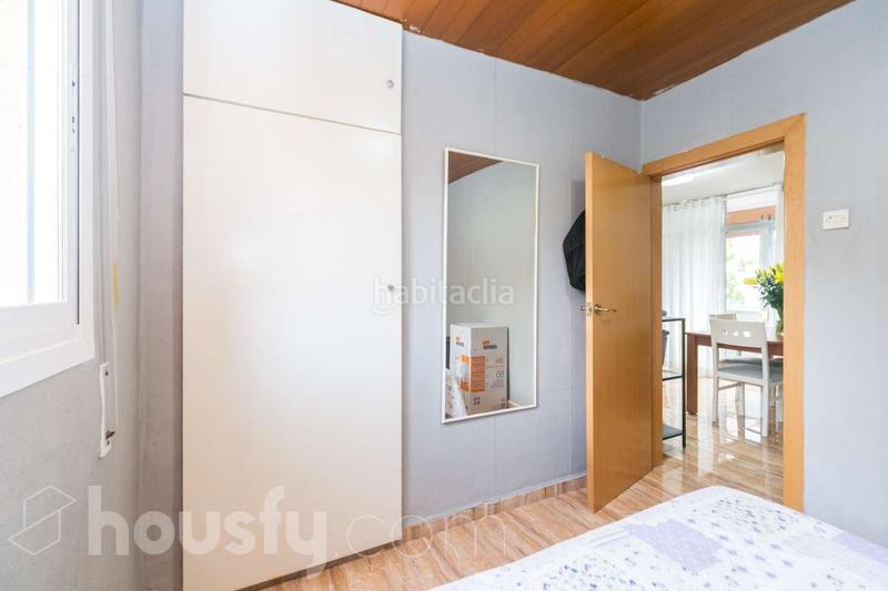 Foto 352bf420-176b-4468-aef1-aa7e850aab0d. Appartement dans cl gasela . dans La Guineueta Barcelona