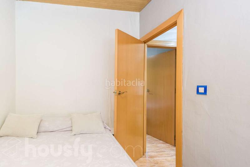 Foto 74be8bf0-bc40-484a-9b1b-d26c63656ca9. Appartement dans cl gasela . dans La Guineueta Barcelona