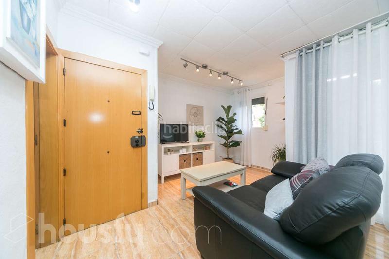 Foto 89629fcb-2089-4d45-a96e-1cd6c2e5cf8e. Appartement dans cl gasela . dans La Guineueta Barcelona