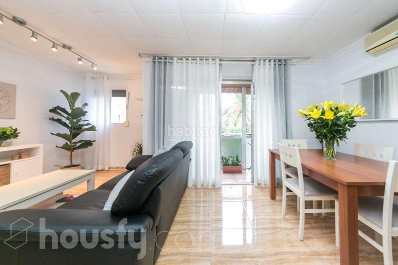 Foto aa803779-b0ca-4b9a-aafd-b430b300940e. Appartement dans cl gasela . dans La Guineueta Barcelona
