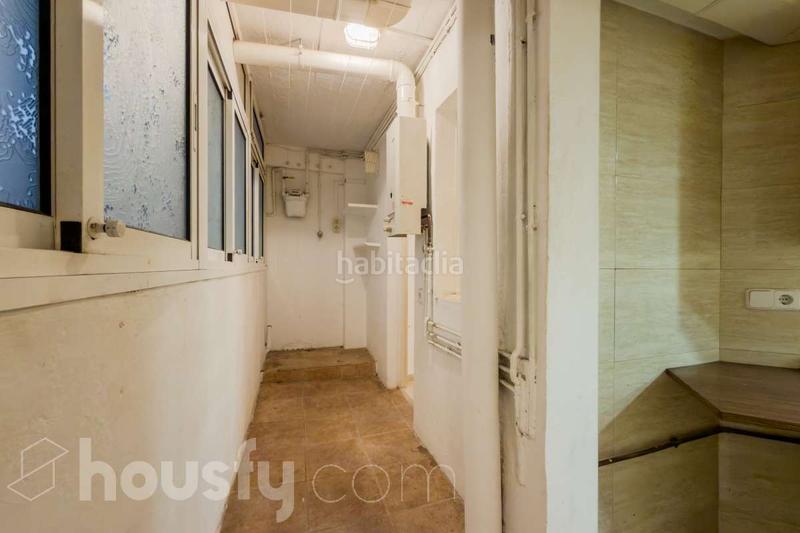 Foto 0eb68a3f-b2c2-4faf-ba10-175f8e63da8b. Appartamento in av meridiana . in La Sagrera Barcelona