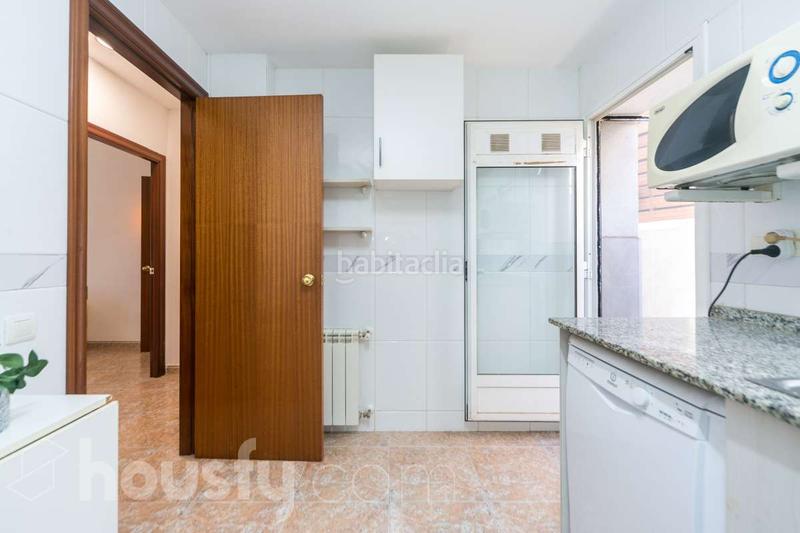 Foto 13aebd4f-5559-47d0-8f2d-af72e7034b59. Reihenhaus in carrer igualada . in Roda de Barà