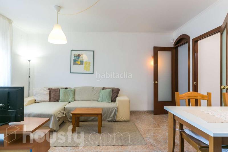 Foto 3638840c-6f6b-4780-8dba-2261f2b6ace5. Reihenhaus in carrer igualada . in Roda de Barà