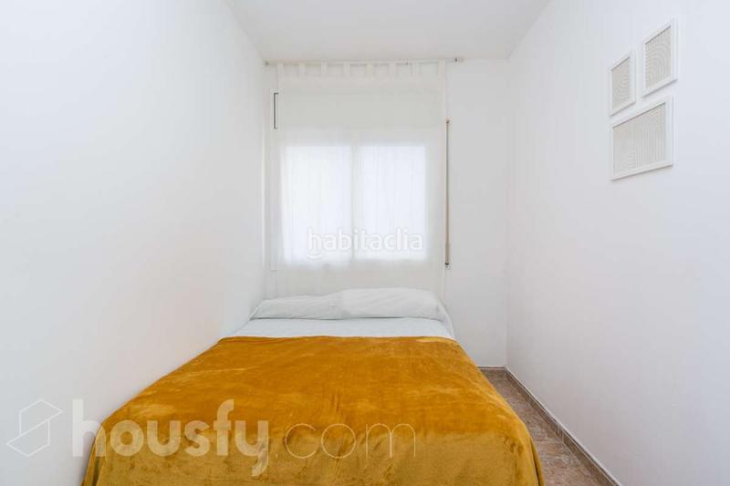 Foto 7dd69bb6-2523-4d81-b2fc-9c5a6b4d71d6. Reihenhaus in carrer igualada . in Roda de Barà