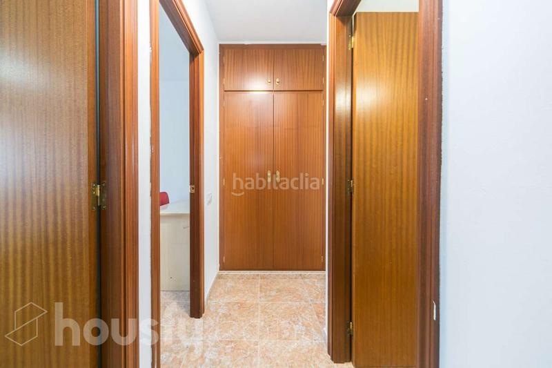 Foto f91ecbb2-d8c5-4ee7-b16b-14b0d7cc70d6. Reihenhaus in carrer igualada . in Roda de Barà