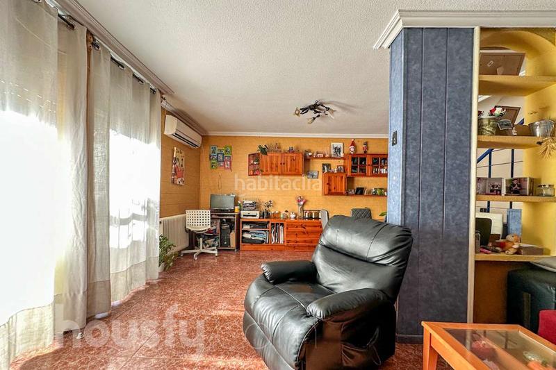 Foto 76231d5a-aec8-49b2-a421-4eb55e957ea2. Casa adosada en calle del grabado . en Sector 3 Getafe