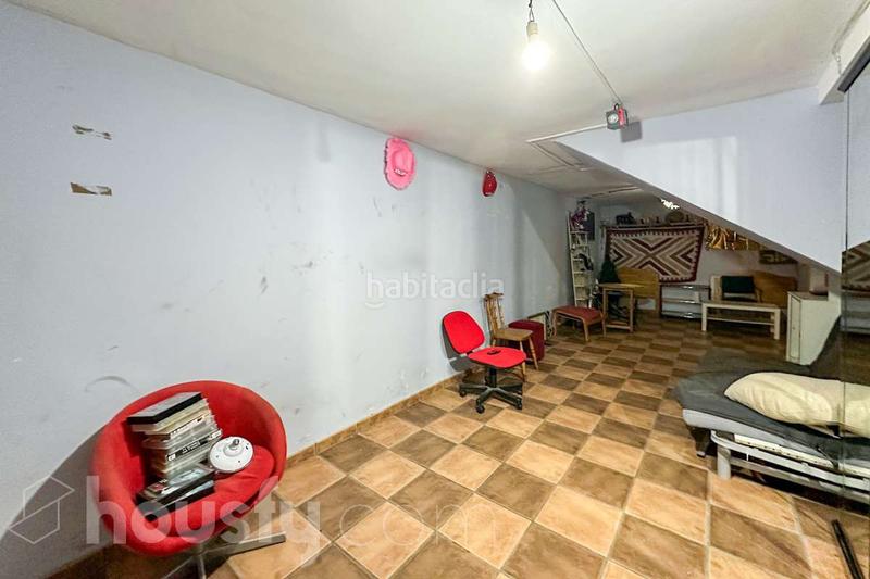 Foto 7d3c6e54-ef9d-4171-9c0e-a3db9bc97cd1. Casa adossada a calle del grabado . a Sector 3 Getafe