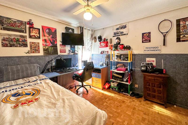 Foto ea1abcad-5e51-47d8-9080-526943095770. Casa adossada a calle del grabado . a Sector 3 Getafe