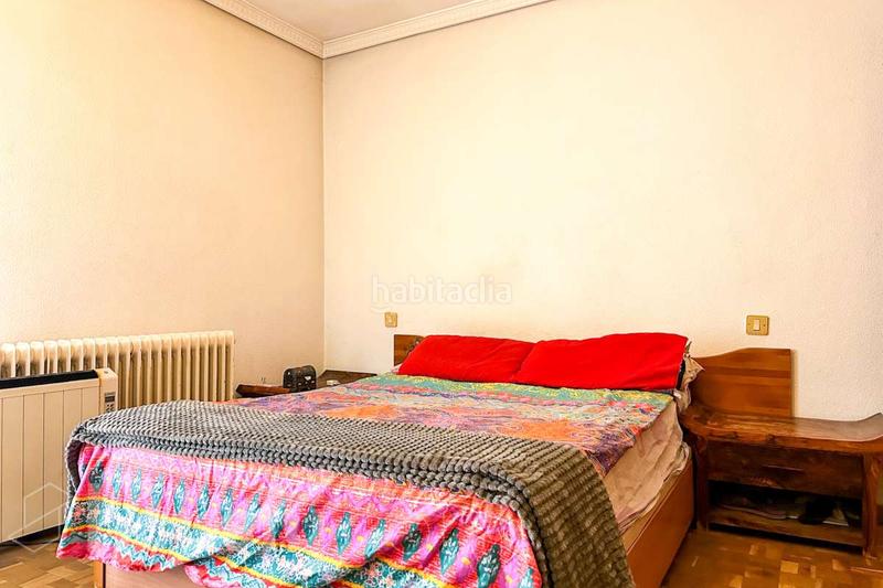 Foto 4f603a45-1ae0-4390-9aa6-fa9c3ffb5064. Reihenhaus in calle del grabado . in Sector 3 Getafe