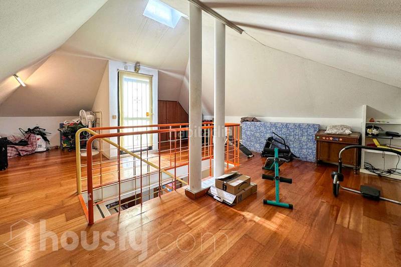 Foto 677ac902-d9cd-4277-b38b-cc0a328ace9a. Reihenhaus in calle del grabado . in Sector 3 Getafe