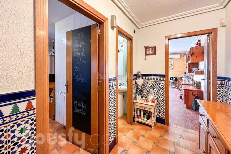 Foto cb913e25-838a-4822-9a31-0453148fd21b. Reihenhaus in calle del grabado . in Sector 3 Getafe