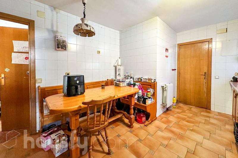 Foto 23d51e01-0a55-48d5-bf89-d92e579d6770. Semi detached house in calle del grabado . in Sector 3 Getafe