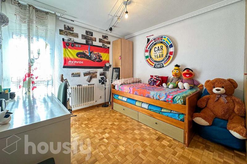 Foto 6d99dab4-a07c-45db-a68e-b3952142e7dc. Semi detached house in calle del grabado . in Sector 3 Getafe