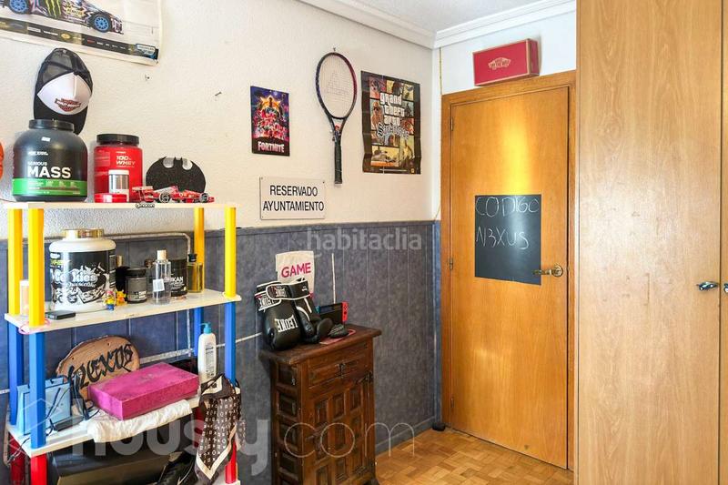 Foto 7431cb80-004d-4f10-94b4-e8fe74b8d558. Semi detached house in calle del grabado . in Sector 3 Getafe