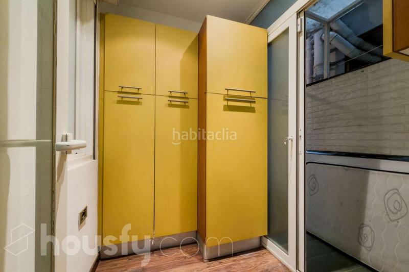 Foto 5b8d1188-3932-472b-b5d6-8c0aa4082ca8. Appartement dans carrer del cardenal vives i tutó . dans Barcelona