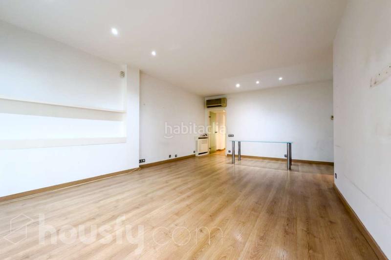 Foto 669e02ba-6c84-4ef6-8168-63baba4f72e0. Appartement dans carrer del cardenal vives i tutó . dans Barcelona