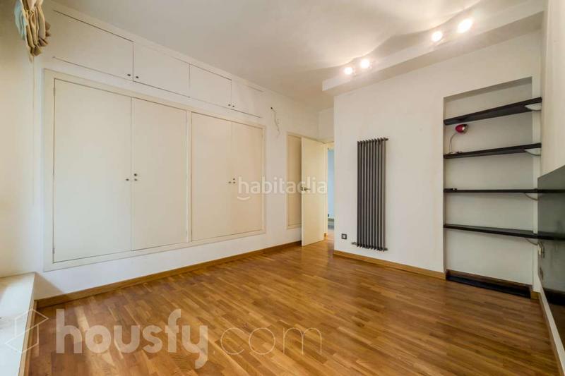 Foto 8a5eb4d5-fa19-4a57-8eab-7852ab529ac2. Flat in carrer del cardenal vives i tutó . in Sarrià Barcelona