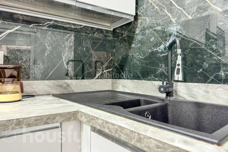 Foto 9799b1fe-f9b1-4b73-bb5e-ce67279c26ad. Appartement dans calle alcalá . dans Guindalera Madrid