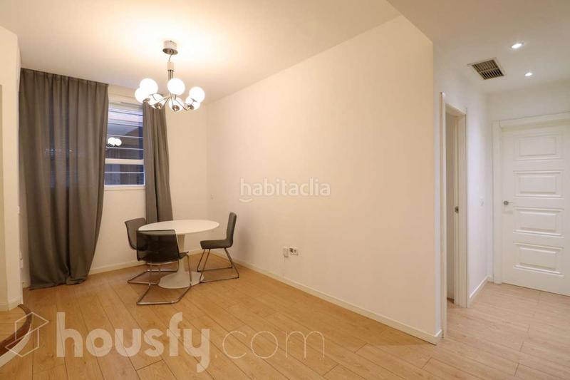 Foto 40ba8bea-4b43-4be5-9c36-5f0df8e82f17. Appartamento in calle del sol . in Fuente del Berro Madrid
