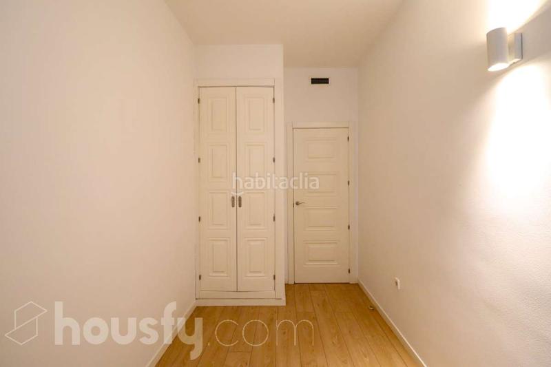 Foto 0f3ac569-02fe-45cb-8f95-369a040bf865. Appartement dans calle del sol . dans Fuente del Berro Madrid