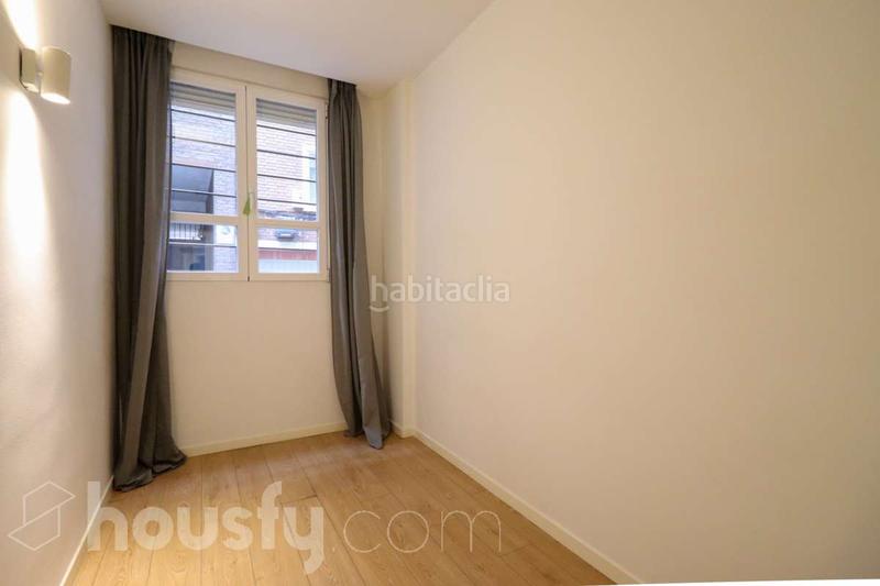 Foto df2e2ed7-c54d-4067-b60a-462660735167. Etagenwohnung in calle del sol . in Fuente del Berro Madrid