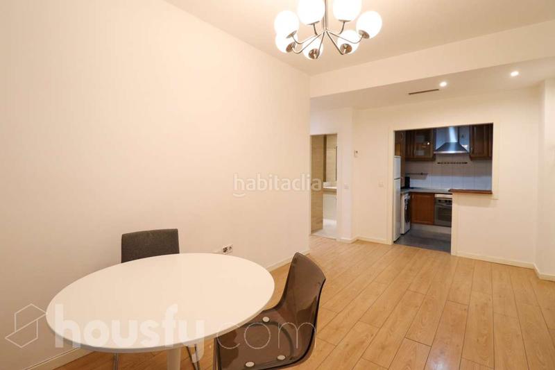 Foto f0f72a97-db9b-4fde-b4c2-3b4667795dc6. Etagenwohnung in calle del sol . in Fuente del Berro Madrid