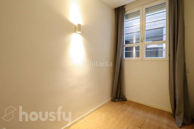 Foto a66b8ff0-6030-49fe-b317-849b347fb23e. Flat in calle del sol . in Fuente del Berro Madrid