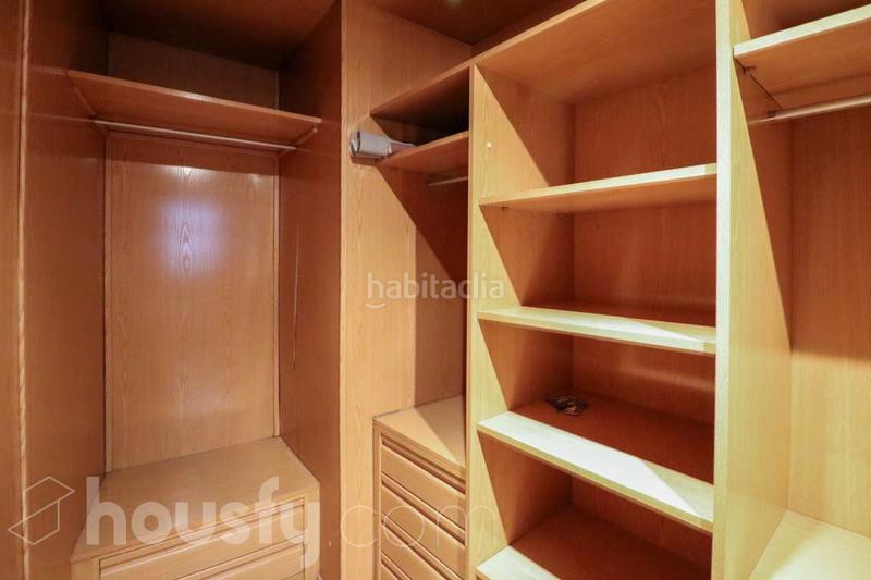 Foto b2d82569-5b7a-4445-aa91-2c33076d970f. Flat in calle del sol . in Fuente del Berro Madrid