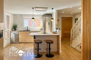 Dúplex  Calle oslo .