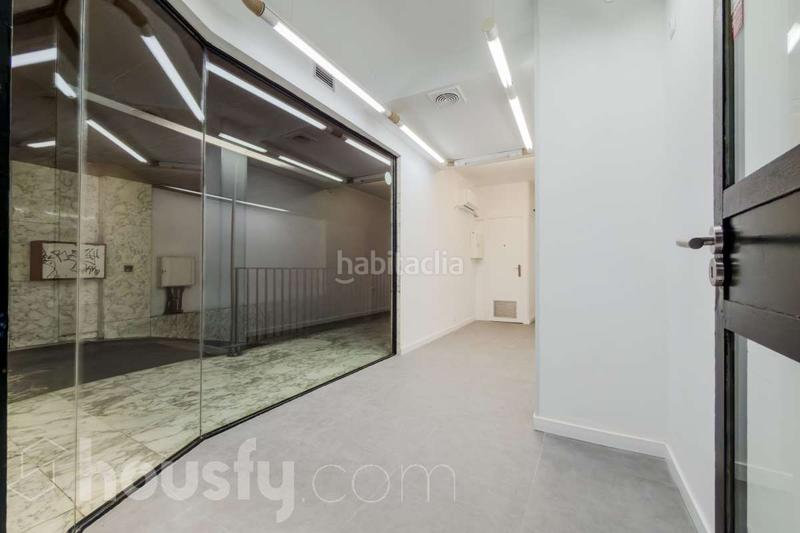 Foto 9ad236cc-3e7d-476b-bbcc-cdd462dcf934. Local comercial a carrer de descartes . a Sant Gervasi - Galvany Barcelona