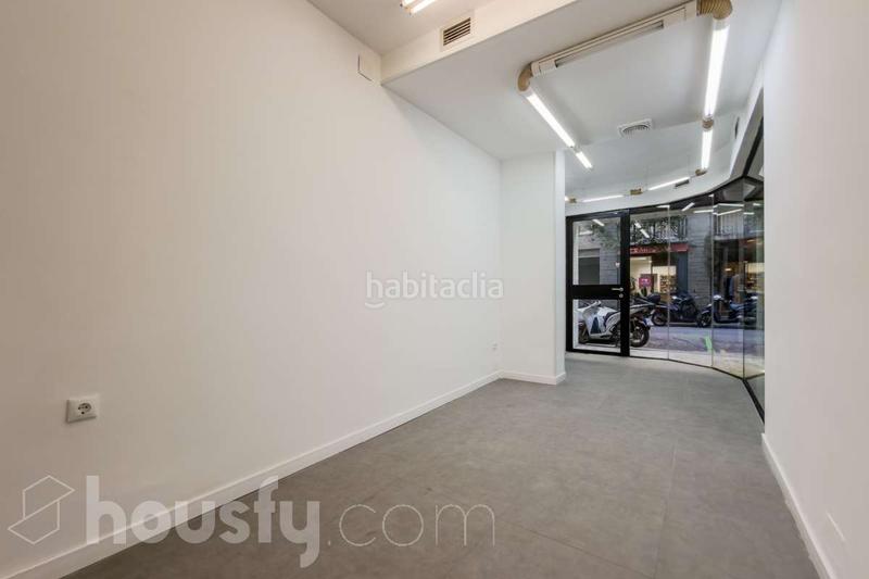 Foto 5a7879f3-301f-4407-880e-3b2a8e118a1d. Local commercial dans carrer de descartes . dans Sant Gervasi - Galvany Barcelona