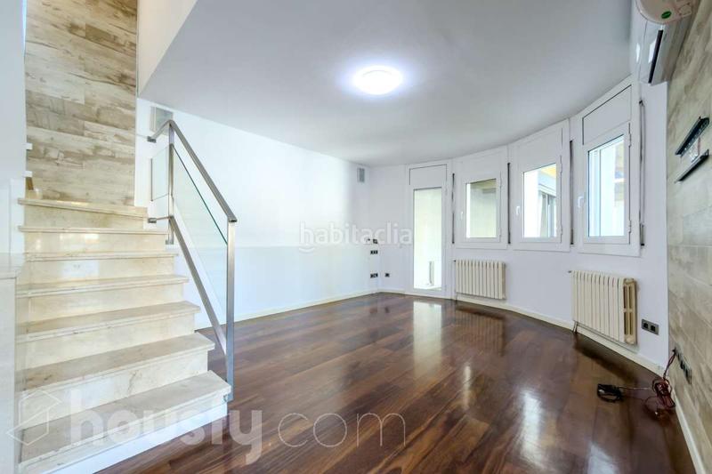 Foto 3b57dda6-cdfe-49e5-b632-d90b272155d0. Casa adosada en av primavera . en Martinica - Ateneu Cerdanyola del Vallès