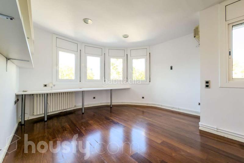 Foto 52693955-50b7-4730-adf7-d0027d20cee5. Reihenhaus in av primavera . in Martinica - Ateneu Cerdanyola del Vallès