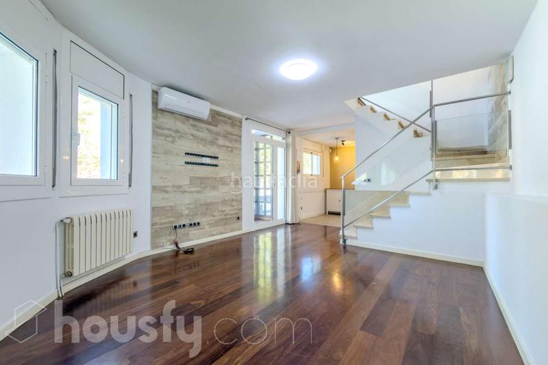 Foto 5c9b7e70-6917-40b0-9f80-0d7acfa54e9b. Reihenhaus in av primavera . in Martinica - Ateneu Cerdanyola del Vallès