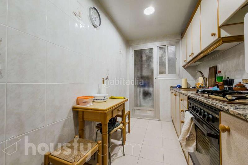 Foto fbe6a577-729d-41d9-83ab-376e48d4c734. Appartement dans carrer montevideo . dans Llatí Santa Coloma de Gramenet