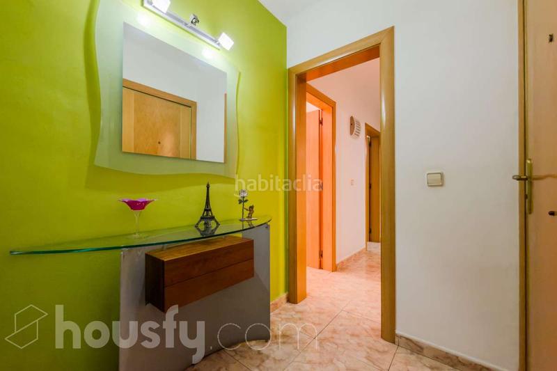 Foto 8a17ff63-3e65-4b89-8a83-816a456193f3. Appartement dans av santa rosa . dans El Raval Santa Coloma de Gramenet
