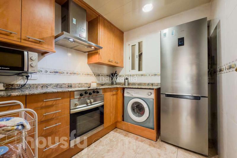 Foto 2b4fbfc3-9bea-43ba-98aa-350344ef4053. Flat in av santa rosa . in El Raval Santa Coloma de Gramenet