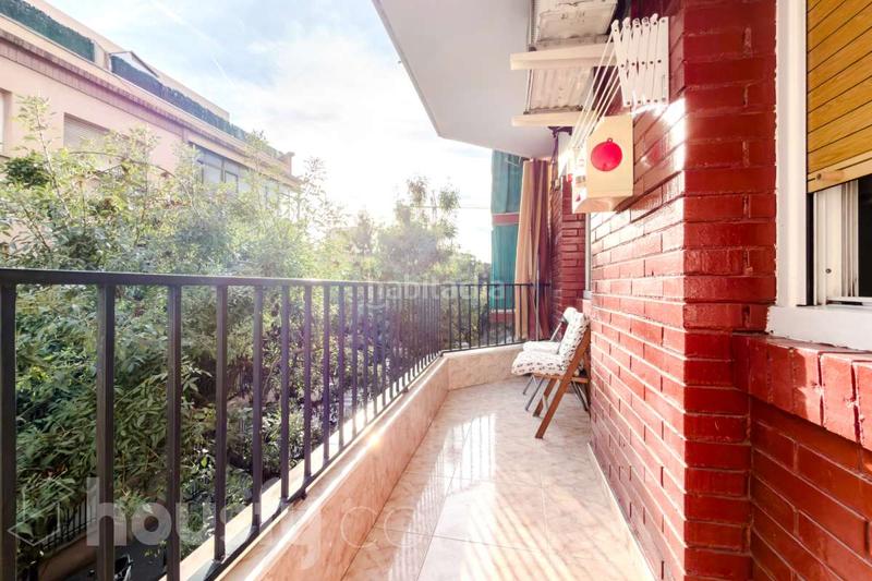 Foto b35b9061-34b9-46d6-aa00-db27a2bb0c1b. Flat in av santa rosa . in El Raval Santa Coloma de Gramenet