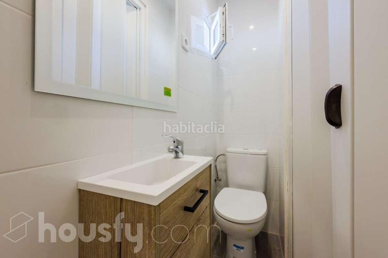 Foto ab65b04b-4822-4762-a75f-289797602609. Etagenwohnung in carrer de les esquadres . in Sant Josep Hospitalet de Llobregat (L´)