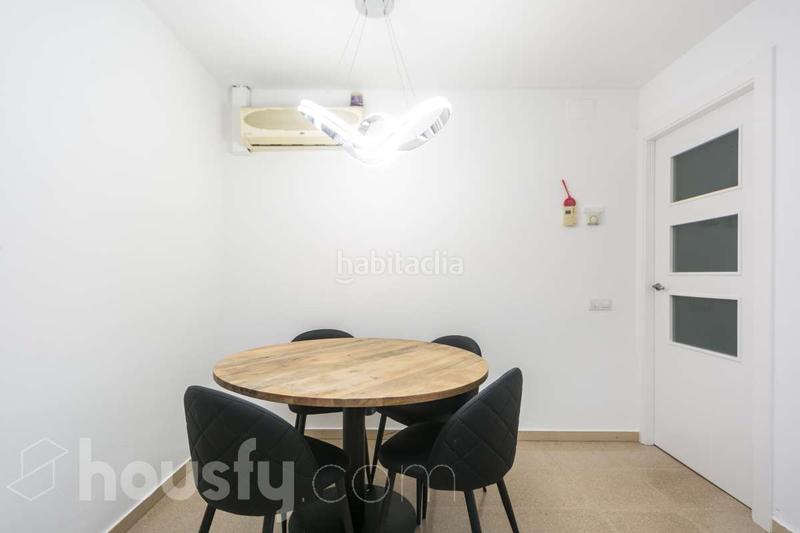 Foto 2730eb42-769d-4c0b-b09a-6ee615927e3f. Duplex in carrer del barcelonès . in Fontsanta-Fatjó Cornellà de Llobregat