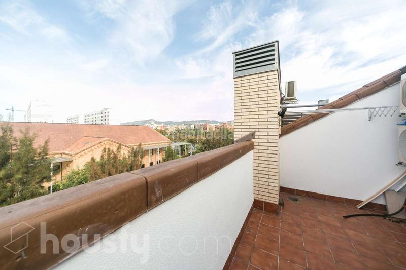 Foto 2eba23c8-a071-46e4-b46b-550bf025fa81. Duplex in carrer del barcelonès . in Fontsanta-Fatjó Cornellà de Llobregat