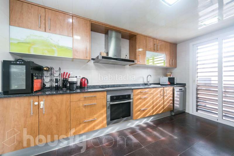 Foto fd8c733b-ede1-447d-b0ba-aa4edcb1fcfb. Duplex in carrer del barcelonès . in Fontsanta-Fatjó Cornellà de Llobregat