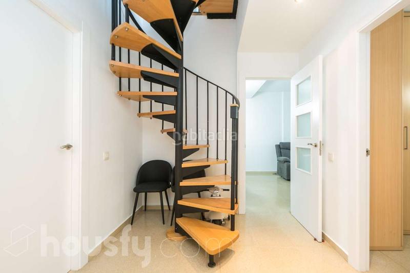 Foto ccf2c8b9-afc6-47c0-95eb-af4c55fe42cc. Zweistöckige wohnung in carrer del barcelonès . in Cornellà de Llobregat